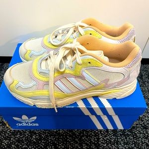 Adidas Temper Run Pride Sneaker - Love Unites Men’s size 9/Women’s 10.5-11